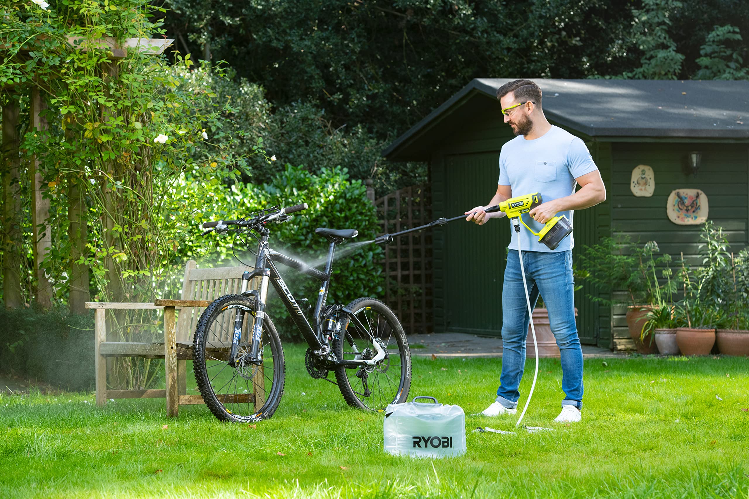 Amazon.com: Ryobi RAC717 20L Water Tank for RY18PW22A-0 (Single